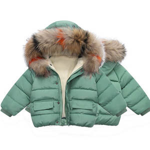 Cappotto con Cappuccio in Pelliccia per Bambini e Bambine, Giacca Invernale Calda e Comoda a Monopetto per Neonati - Product Image 2
