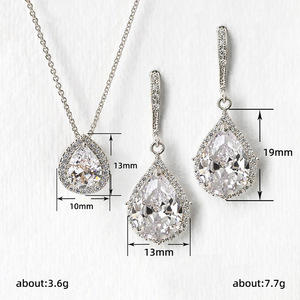 Set di Gioielli a Goccia per Donne, Collana Semplice per Uso Quotidiano, Accessorio Moda per Outfit - Product Image 4