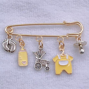 Pin Conmemorativo de <span class=keywords><strong>Moda</strong></span> para el Día de la Madre, con Temática de Cochecito de Bebé, Biberón, Ropa, Chupón y Pie, para Niños, Aleación Principal - Product Image 3