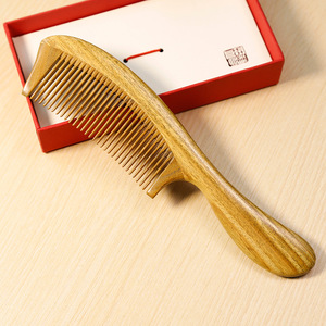 หวีไม้จันทน์ขนาดใหญ่สำหรับดูแลเส้นผมผู้หญิงเด็กผู้ใหญ่ - Product Image 1