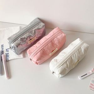 กระเป๋าเครื่องสำอางขนาดใหญ่สีชมพูน่ารัก กระเป๋าใส่เครื่องสำอางแบบพอง กระเป๋าใส่ดินสอ อุปกรณ์การเรียนสำหรับเด็ก - Product Image 5