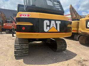 Excavatrice sur chenilles hydraulique CAT320B d'occasion 20 tonnes, excellent état, moteur de pelle médiatineuse, modèle 2024, origine Japon, garantie 1 an MOOG - Product Image 4