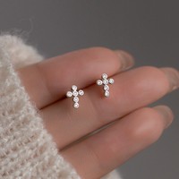 Zierliche 925 Sterling Silber Blumencluster Ohrstecker 925 Silber Blumen-Zirkon Ohrstecker