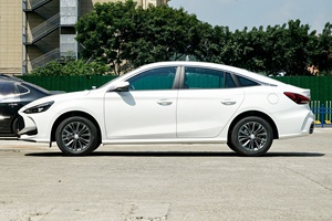 2025 Nuova <span class=keywords><strong>MG</strong></span> MG5 Sport Sedan 180DVVT con Cambio Automatico a Benzina - Auto in Offerta - Product Image 2