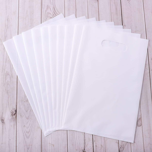 Sacs en plastique recyclables roses pour T-shirts, avec poignée découpée, sérigraphiés or, texte « Meilleurs vœux » pour cadeaux de mariage et fêtes - Product Image 4