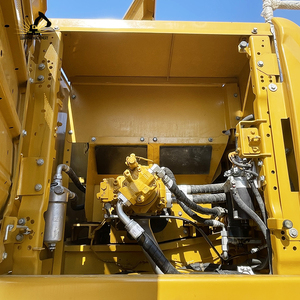 Excavadora Usada Cat336 de Servicio Pesado con Ahorro de Combustible, Gran Potencia de Excavación, para Trabajos Viales - Product Image 3