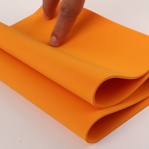 Matière en rouleau de mousse EVA haute élasticité orange Masachika, auto-adhésive, pour découpe, coussin élastique pour absorption des chocs - Product Image 2
