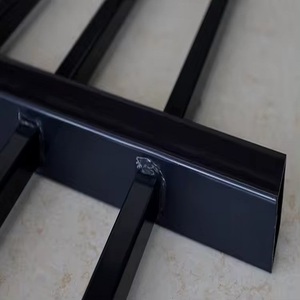 Panneau de clôture vertical en aluminium noir à lattes <span class=keywords><strong>pour</strong></span> la confidentialité des jardins - Product Image 5