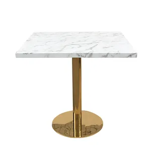 Metallo marmo tavoli e sedie set per caffè e ristoranti