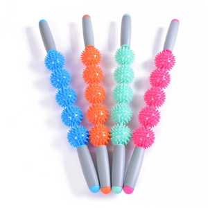 Bâton de massage pour le corps, outil de relaxation pour la maison, bâton de massage musculaire avec 3 ou 5 balles à picots pour les jambes ou les bras - Product Image 2