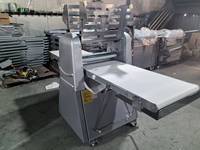 Machine de laminage de pâte réversible automatique commerciale pain Croissant pâtisserie rouleau lamineur pour boulangerie