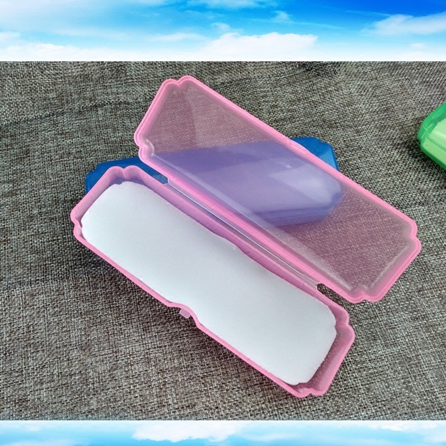 Wholesale HY HYLXY East Plastic Box Transparent Frosted Red Panda Design Plastic Eyeglass Case for Students Myopia & Presbyopia
