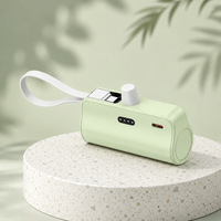 Batería Externa Mini de 5000 mAh con Cables Integrados y Conexión Directa, Cargador Portátil para Teléfono, Diseño Compacto Tipo Cápsula