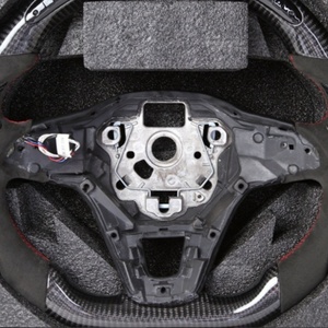 Ventes directes d'usine, volant de voiture en fibre de carbone perforée avec surpiqûres noires pour Volkswagen <span class=keywords><strong>Golf</strong></span> MK7 MK8 Alcantara - Product Image 2
