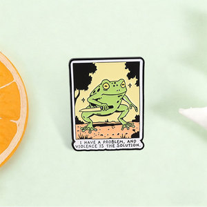 Broche en métal carrée, motif grenouille de dessin animé audacieuse, avec bordure de style bande dessinée et <span class=keywords><strong>citation</strong></span> d'humour noir sur le thème de la crapaud sombre, pour collection de cadeaux de style alternatif - Product Image 1