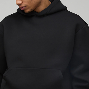 ชุดฮู้ดดี้และกางเกงขาสั้นสีพื้นผ้าฝ้ายฟลีซคุณภาพสูงสำหรับฤดูหนาว ผลิตอย่างมืออาชีพ บริการ OEM สำหรับเสื้อผ้าสตรีทแวร์ - Product Image 2