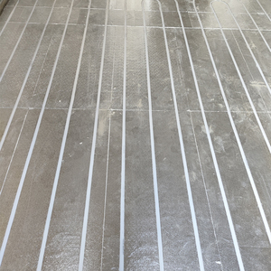 Panneau de chauffage au sol sec à base d'eau avec panneau d'isolation <span class=keywords><strong>xps</strong></span> <span class=keywords><strong>plaque</strong></span> de chauffage au sol - Product Image 2
