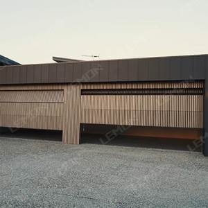 <span class=keywords><strong>Porte</strong></span> <span class=keywords><strong>de</strong></span> <span class=keywords><strong>garage</strong></span> moderne électrique horizontale en aluminium à grille bois, finition roulante, vente directe usine pour villas et maisons - Product Image 2