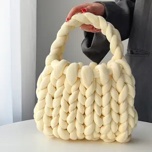 2023 New Crochet Knit Chunky Knit Chain Tote Handbag Bags For Women