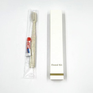 <span class=keywords><strong>Hotel</strong></span> Airbnb Rental Resort Kit Dental Cepillo <span class=keywords><strong>de</strong></span> dientes y Mini pasta <span class=keywords><strong>de</strong></span> dientes Stock neutral existente con entrega rápida - Product Image 4