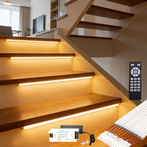 Kit <span class=keywords><strong>de</strong></span> iluminación <span class=keywords><strong>de</strong></span> escalón <span class=keywords><strong>de</strong></span> luz <span class=keywords><strong>de</strong></span> escalera <span class=keywords><strong>con</strong></span> <span class=keywords><strong>Sensor</strong></span> <span class=keywords><strong>de</strong></span> movimiento inteligente, <span class=keywords><strong>LED</strong></span> regulable <span class=keywords><strong>de</strong></span> aluminio <span class=keywords><strong>de</strong></span> 24V <span class=keywords><strong>con</strong></span> control remoto <span class=keywords><strong>para</strong></span> iluminación interior <span class=keywords><strong>de</strong></span> Villa y hogar - Product Image 1