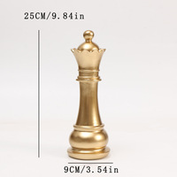 SWAITE Creative Home Resin Crafts - Figurines de luxe léger en résine, pièces d'échecs Roi et Reine, figurines de chevaux de guerre pour armoire à vin