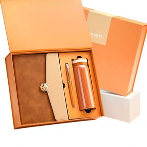 Nouvelles Idées 2026 – Coffret Cadeau Luxe Personnalisé : Bouteille d'Eau en Acier Inoxydable Imprimée en Letterpress, Carnet et Stylo – Logo Personnalisé - Product Image 3
