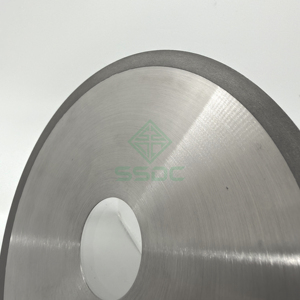 Disque abrasif diamanté 115 mm pour la découpe du béton avec un diamètre intérieur de 25,4 mm, utilisation avec une meuleuse d'angle - Product Image 2