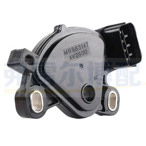 Interruptor de marchas Mitsubishi MR983147 8617A007 para furgoneta LCV Europa, pieza de repuesto - Product Image 1