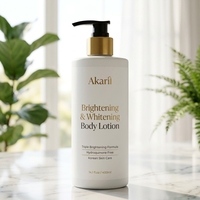 Lotion hydratante blanchissante Akaril avec acide hyaluronique pour peaux noires, marque privée