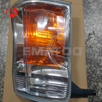 26124-VX50A 26129-VX50A Cristal lampe d'angle s'adapte Caravan Urvan E25 2005 pièces d'auto lumière