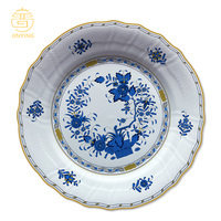 Service de table de luxe en porcelaine fine avec motif floral bleu et or véritable, ensemble d'assiettes opulentes pour mariage