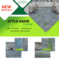 Dalles de moquette modernes rembourrées avec support en PVC, PP 50x50cm, motif puzzle, pour bureaux commerciaux, auto-adhésives