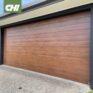 <span class=keywords><strong>Porte</strong></span> <span class=keywords><strong>de</strong></span> <span class=keywords><strong>garage</strong></span> sectionnelle en acier <span class=keywords><strong>de</strong></span> style européen classique, 40 mm, mousse PU, protection anti-pincement pour usage résidentiel - Product Image 1