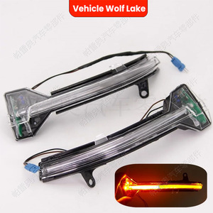 ไฟเลี้ยวรถยนต์ Wolf Lake สำหรับ BMW ซีรีส์ 5 รุ่น F18 F10 LCI F11 ปี 2012-17 หลอดฮาโลเจน ไฟข้าง - Product Image 1