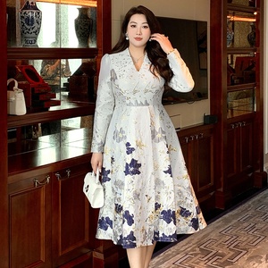Đầm nữ sang trọng chất liệu jacquard họa tiết hoa, dáng midi, tay dài, thích hợp dự tiệc, size lớn, mặc đi dự tiệc tối - Product Image 1