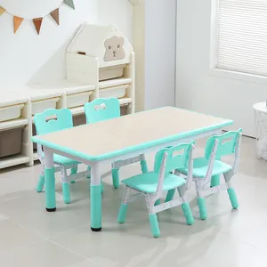 高度可调的儿童桌椅套装学步桌椅套装，带涂鸦桌面2-12岁儿童桌