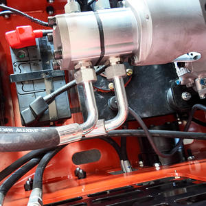 Мини-погрузчик с бортовым поворотом, многофункциональный, с двигателем Kubota и навесным оборудованием, высокий момент нагрузки - Product Image 6