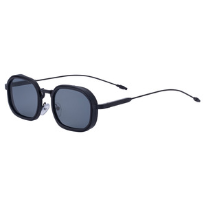 Gafas de sol cuadradas HJ-7335 para hombre con protección UV400, lentes de PC, montura negra, estilo retro. - Product Image 5