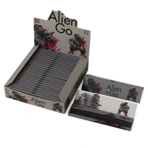 Papier à rouler Alien Go Black King Size, gomme naturelle, combustion lente, premium, ultra fin, écologique, sans OGM, design personnalisé - Product Image 1