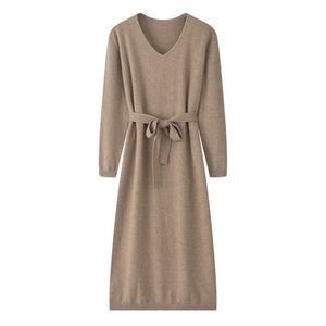 Robe pull moulante mi-longue unie pour femme, qualité supérieure, personnalisable en gros (OEM) - Product Image 1