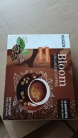 Café instantané minceur au chocolat, goût neutre, crème, amer, sucre, glutenine, collagène, poudre blanche, emballage en boîte