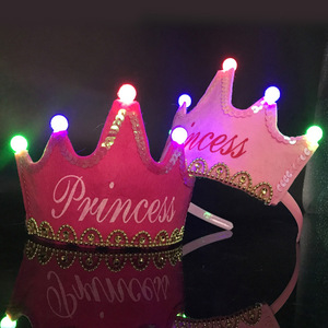 Chapeau de fête lumineux LED pour déguisement d'anniversaire, modèle couronne de roi/princesse pour enfants - Product Image 1