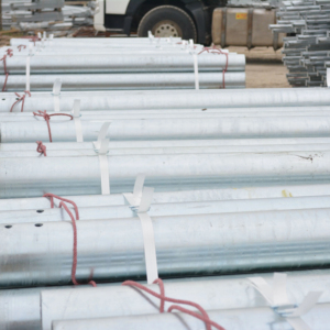 Barrières de sécurité routière en acier galvanisé de type W, système de garde-corps routier, installation facile, longue durée de vie - Product Image 1
