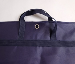 Ensemble de housses <span class=keywords><strong>à</strong></span> vêtements en polypropylène non tissé Easy Clean avec fenêtre transparente et fermetures éclair pour rangement, promotion, <span class=keywords><strong>housse</strong></span> de protection pour vêtements recyclable - Product Image 2