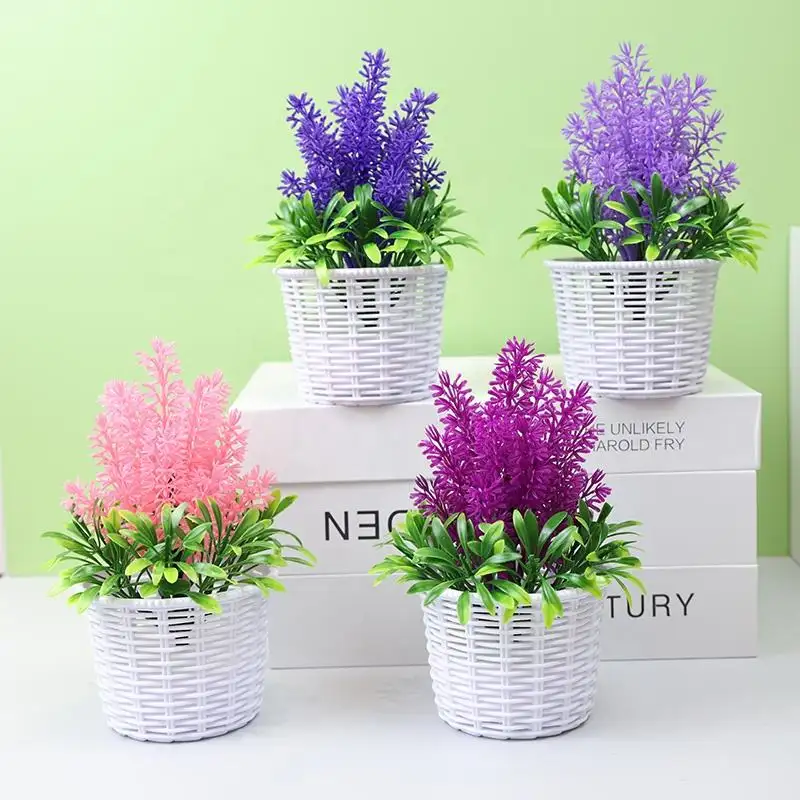 Vente en gros de plantes artificielles en pot de lavande pour la décoration intérieure Mini plante en pot Petite fleur artificielle de bureau Plante bonsaï