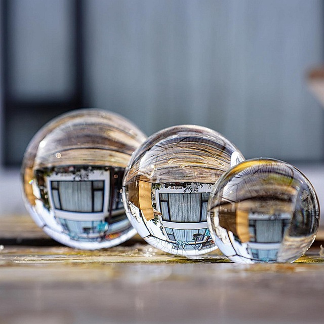 HBL Hot Selling Laser Engraved Feng Shui K9 Transparent Glass Crystal Balls Crystal Craft Gifts for Photo Photography
