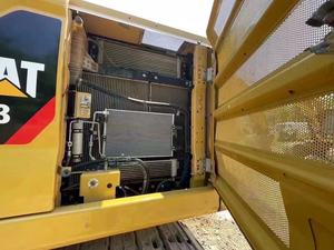 Excavatrice d'occasion Caterpillar 323 de 23 tonnes, modèle d'origine sur chenilles, moteur direct CAT323D2L, en stock à vendre - Product Image 5