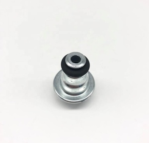 Régulateur <span class=keywords><strong>universel</strong></span> <span class=keywords><strong>de</strong></span> <span class=keywords><strong>pression</strong></span> <span class=keywords><strong>de</strong></span> carburant pour voiture ATV 23280-22010 pour Toyota Lexus Chevrolet Kawasaki Saab 9-3 régulateur <span class=keywords><strong>de</strong></span> carburant <span class=keywords><strong>de</strong></span> haute qualité - Product Image 5