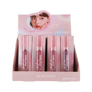 La surface du miroir ressemblant à l'<span class=keywords><strong>eau</strong></span> se transforme instantanément en un brillant à lèvres mat en velours, hydratant <span class=keywords><strong>sans</strong></span> dessécher ni coller - Product Image 3